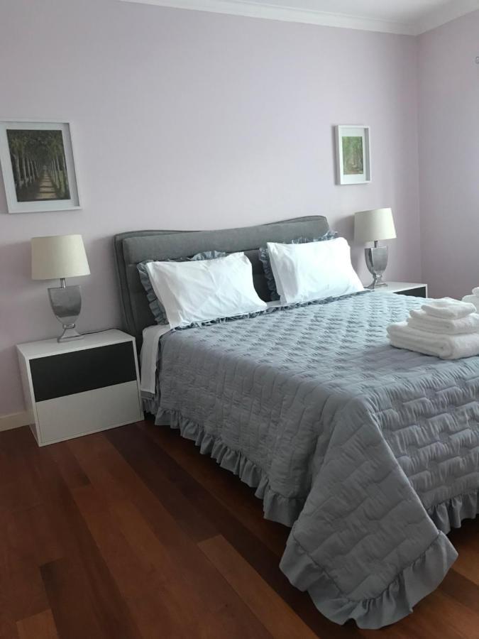 Bed and Breakfast Camelias Guimarães Esterno foto